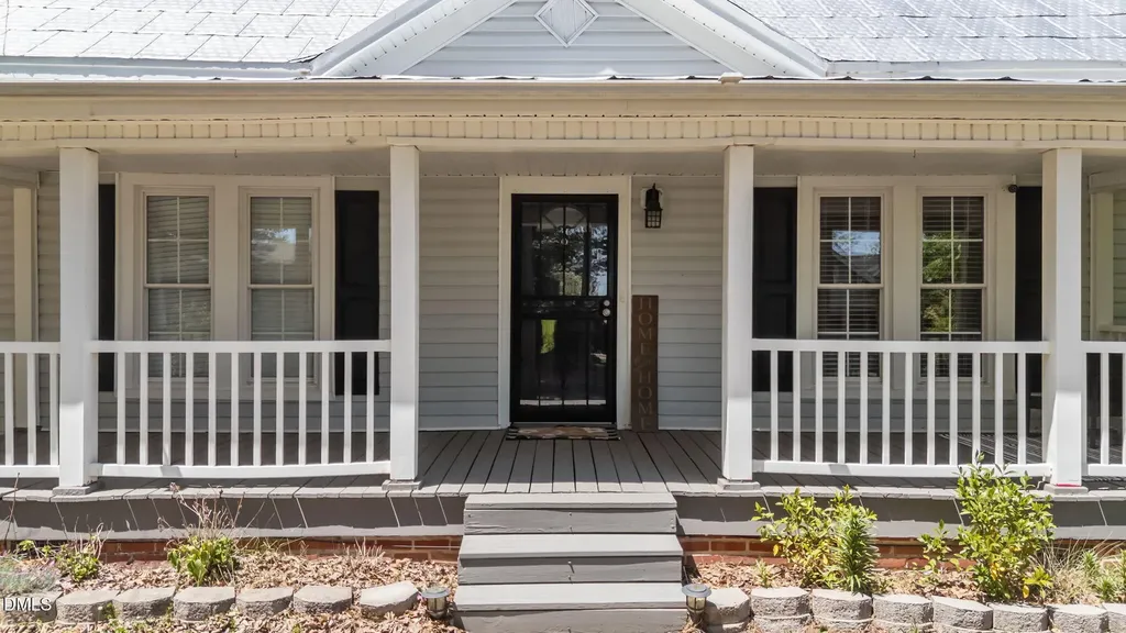 532 N Oneil Street Clayton NC 27520