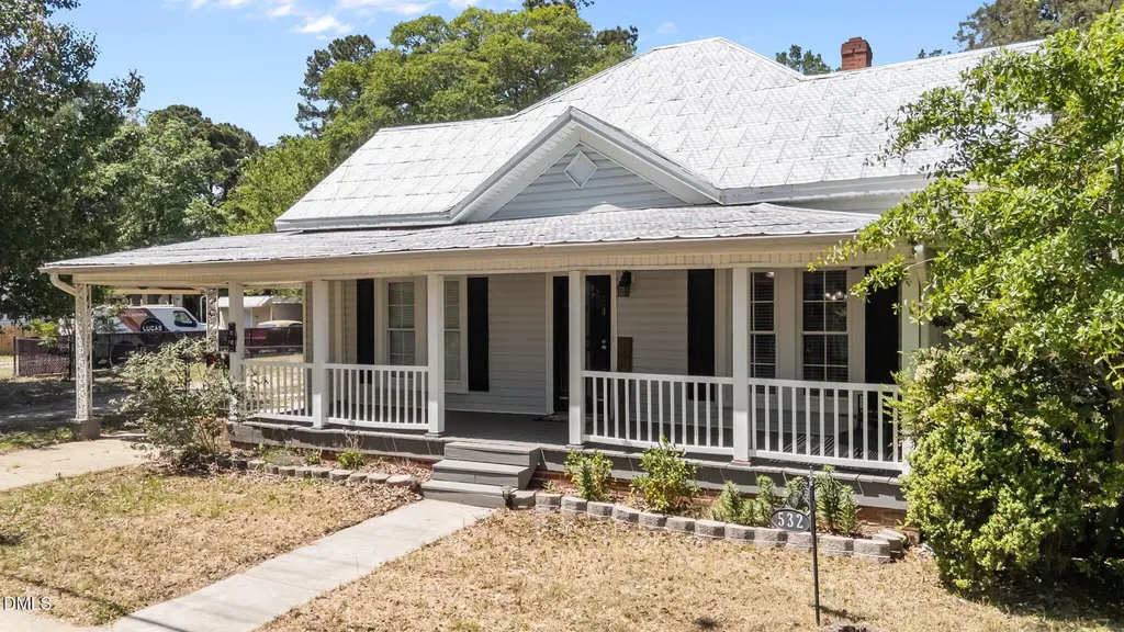 532 N Oneil Street Clayton NC 27520