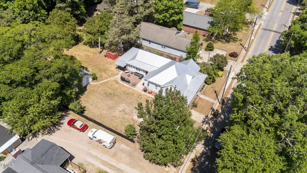 532 N Oneil Street Clayton NC 27520