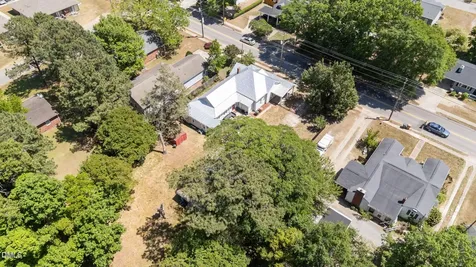 532 N Oneil Street Clayton NC 27520