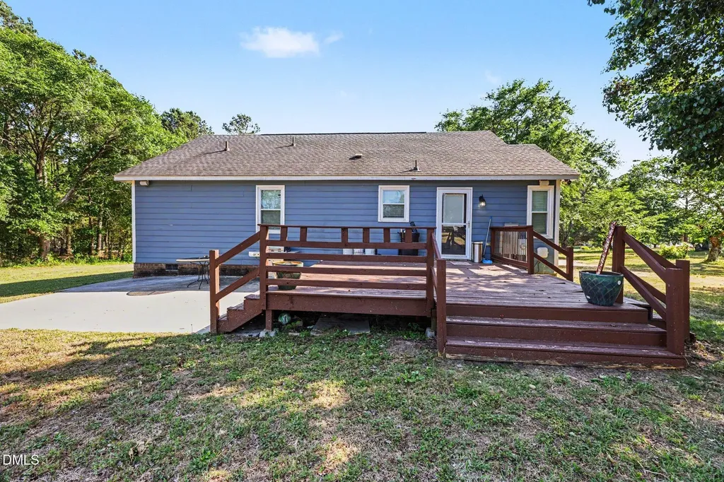 208 Deep Creek Drive Clayton NC 27520