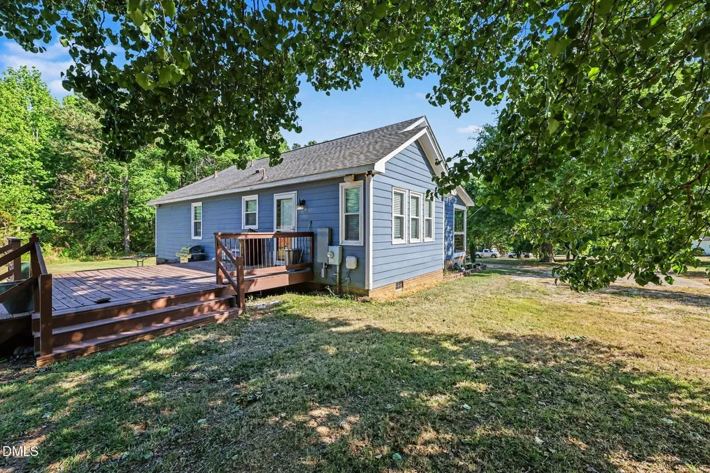208 Deep Creek Drive Clayton NC 27520
