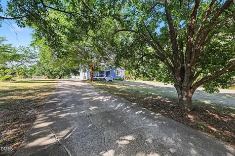 208 Deep Creek Drive Clayton NC 27520