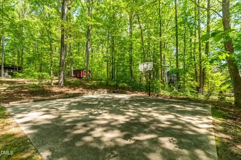 1011 Pineburr Road Jamestown NC 27282