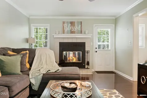 1011 Pineburr Road Jamestown NC 27282
