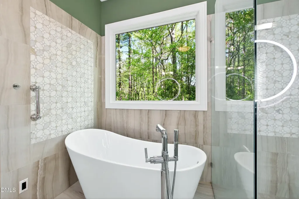 4933 Cremshaw Court Raleigh NC 27614