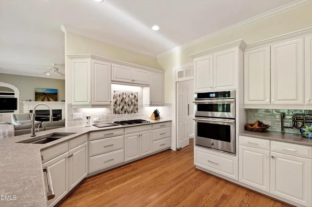4933 Cremshaw Court Raleigh NC 27614