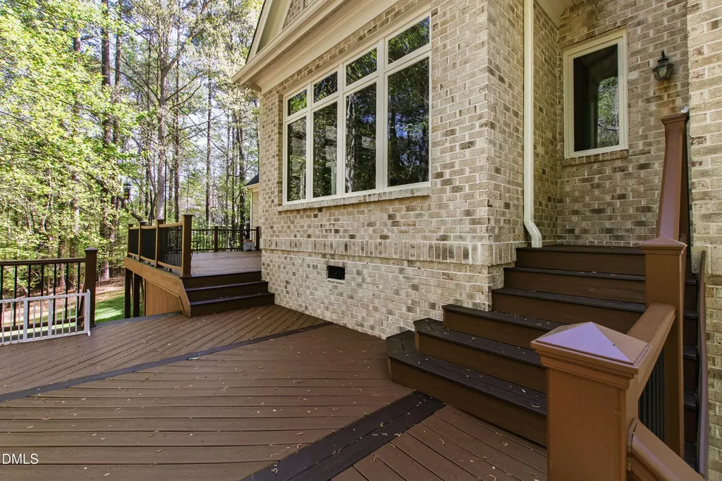 4933 Cremshaw Court Raleigh NC 27614