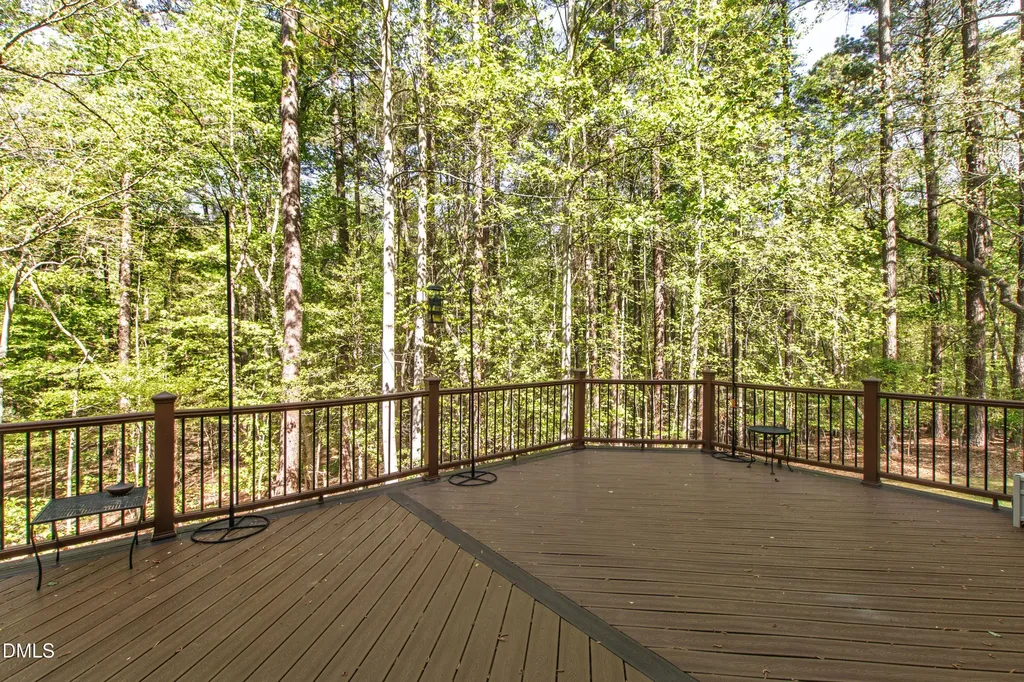 4933 Cremshaw Court Raleigh NC 27614