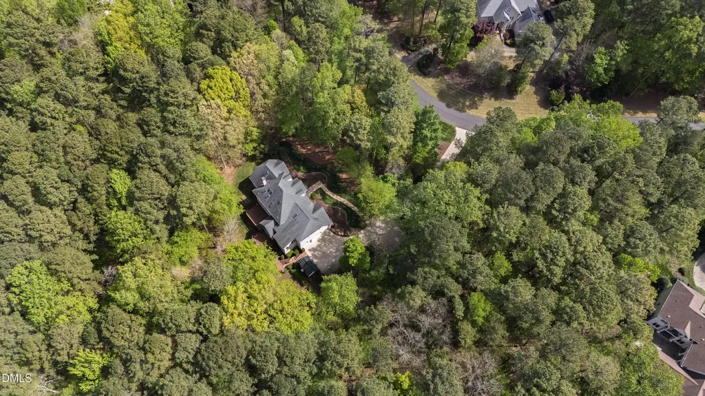 4933 Cremshaw Court Raleigh NC 27614