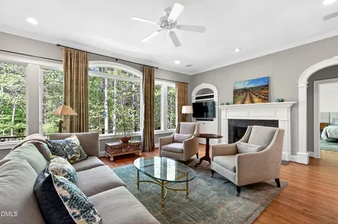 4933 Cremshaw Court Raleigh NC 27614