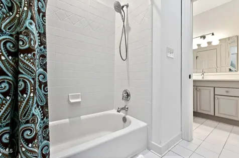 4933 Cremshaw Court Raleigh NC 27614