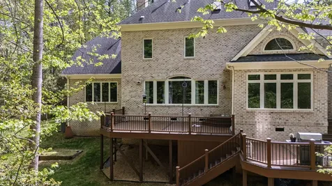 4933 Cremshaw Court Raleigh NC 27614
