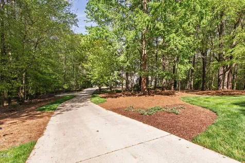 4933 Cremshaw Court Raleigh NC 27614