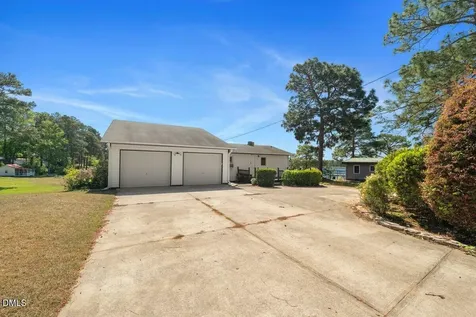 65 Sparrow Circle Sanford NC 27332