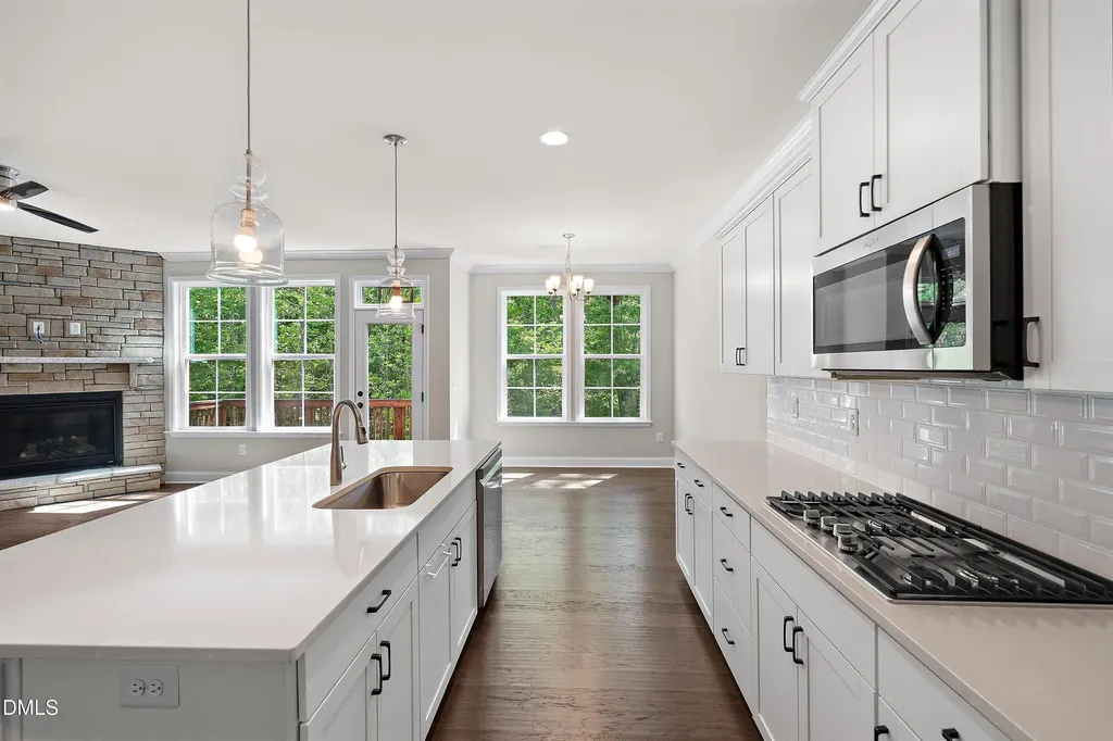 226 Kentigern Raleigh NC 27606