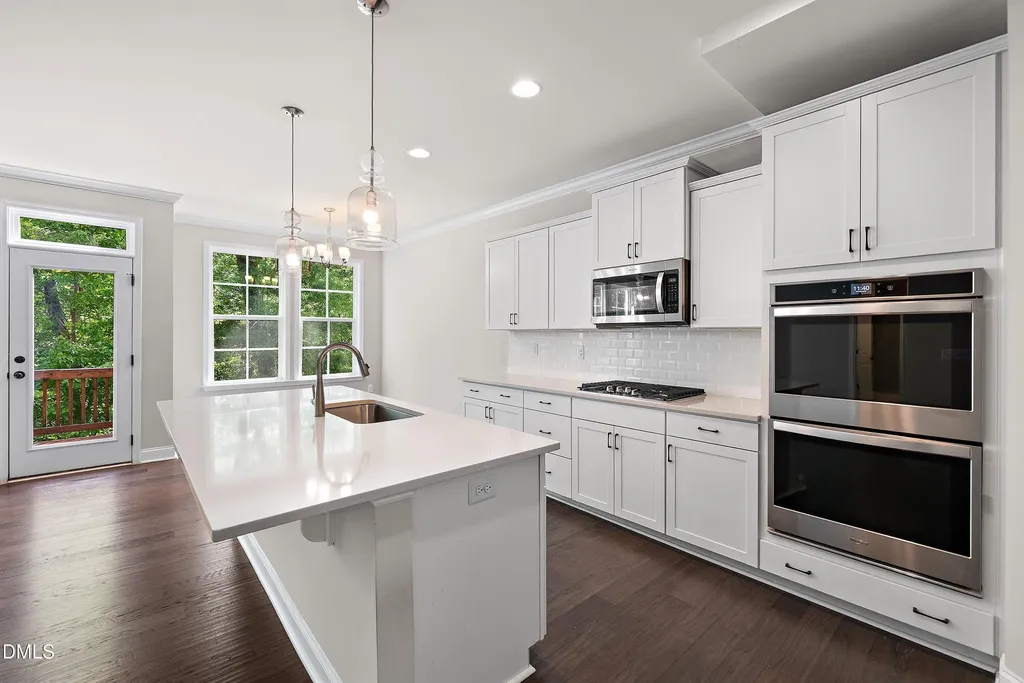226 Kentigern Raleigh NC 27606