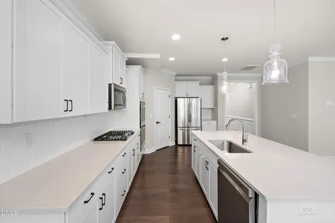 226 Kentigern Raleigh NC 27606