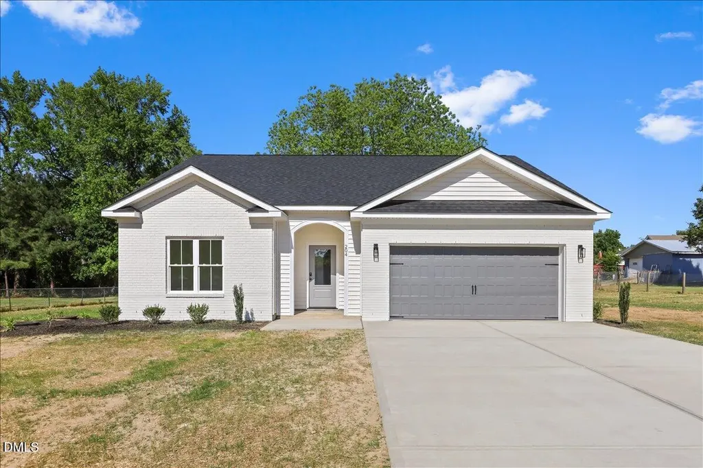 204 W Wilson Street Micro NC 27555