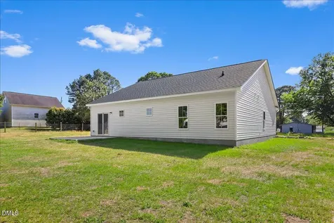 204 W Wilson Street Micro NC 27555