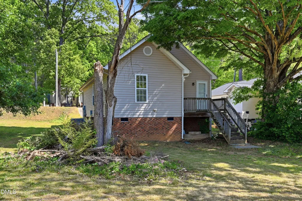 1402 E Lenoir Street Raleigh NC 27610