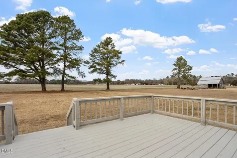 6922 Great Swamp Loop Lucama NC 27851