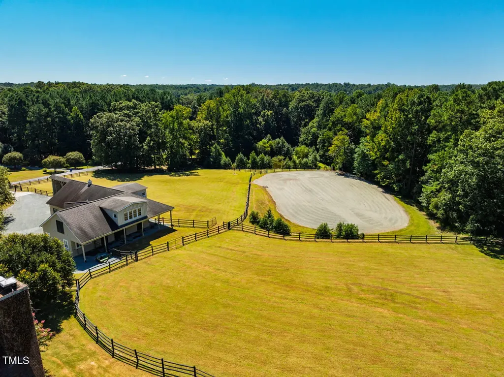 1021 Parchemin Trail Chapel Hill NC 27516