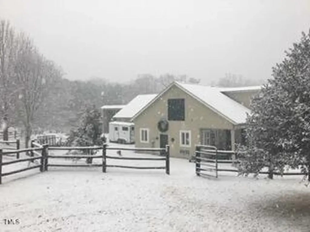 1021 Parchemin Trail Chapel Hill NC 27516