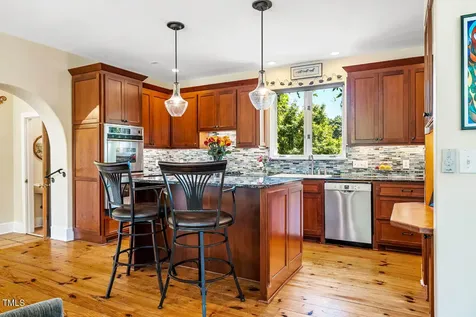1021 Parchemin Trail Chapel Hill NC 27516