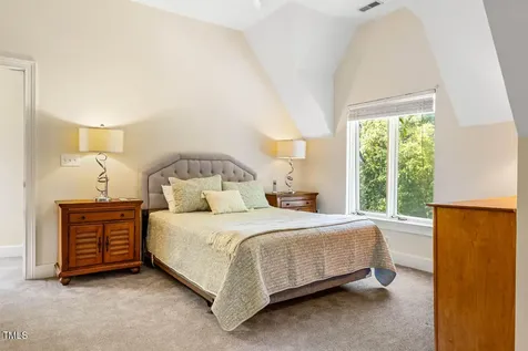 1021 Parchemin Trail Chapel Hill NC 27516