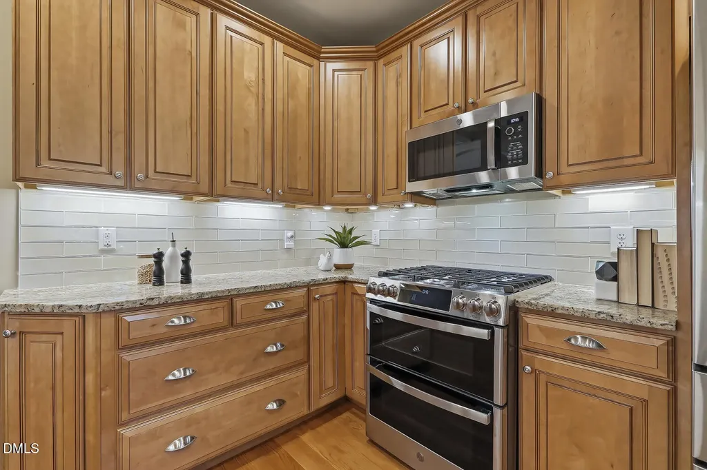 535 Apalachia Lake Drive Fuquay Varina NC 27526