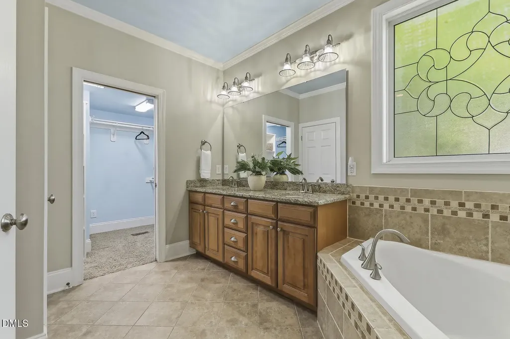 535 Apalachia Lake Drive Fuquay Varina NC 27526