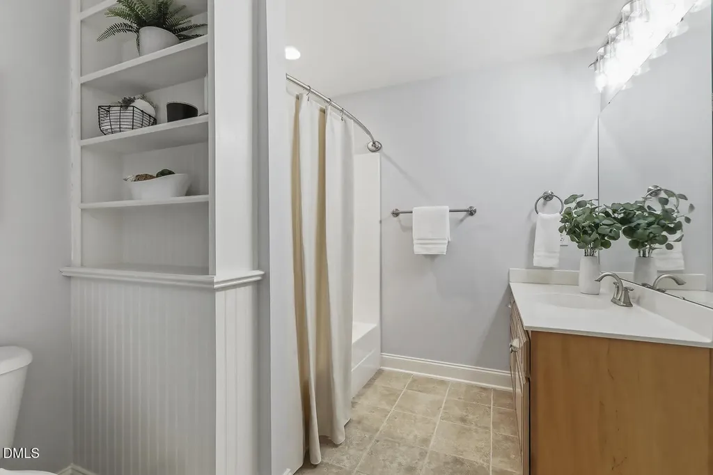 535 Apalachia Lake Drive Fuquay Varina NC 27526