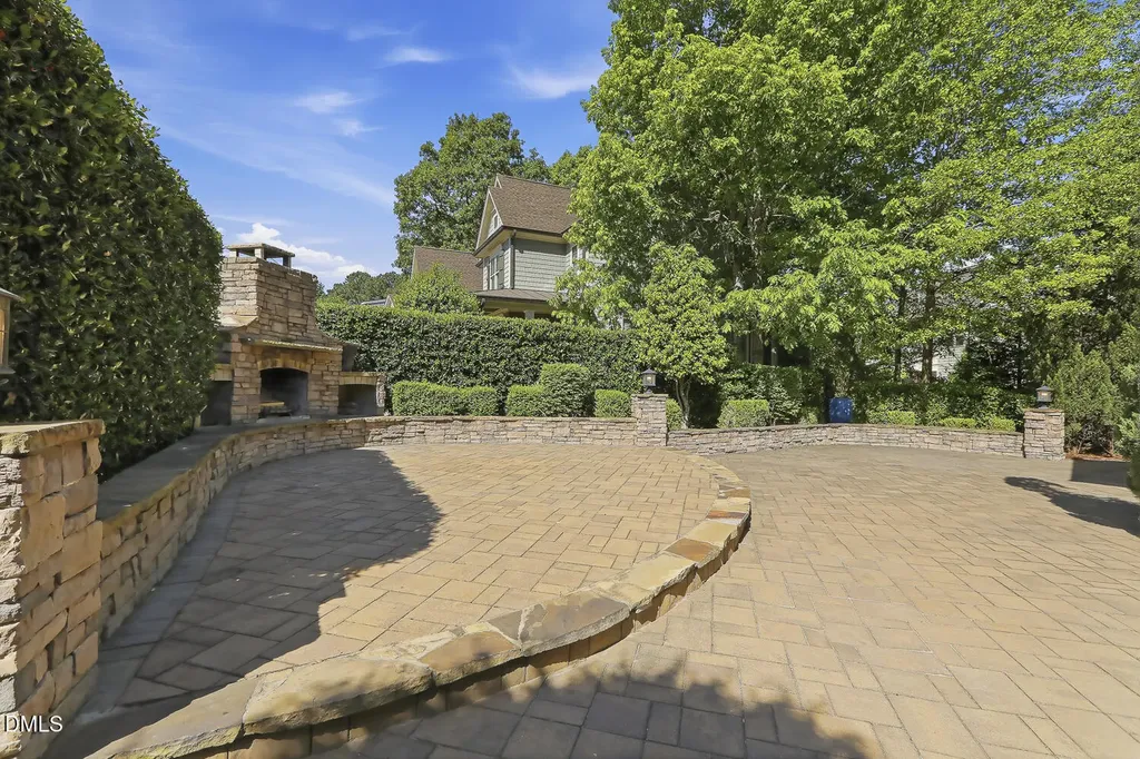 535 Apalachia Lake Drive Fuquay Varina NC 27526