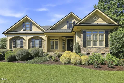 535 Apalachia Lake Drive Fuquay Varina NC 27526