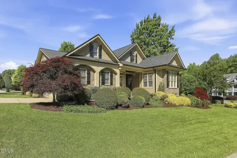 535 Apalachia Lake Drive Fuquay Varina NC 27526