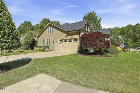 535 Apalachia Lake Drive Fuquay Varina NC 27526