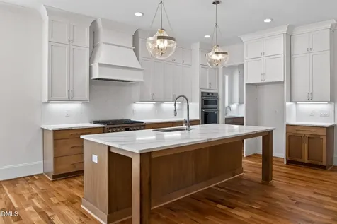 402 Willow Street Cary NC 27511