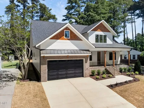 402 Willow Street Cary NC 27511