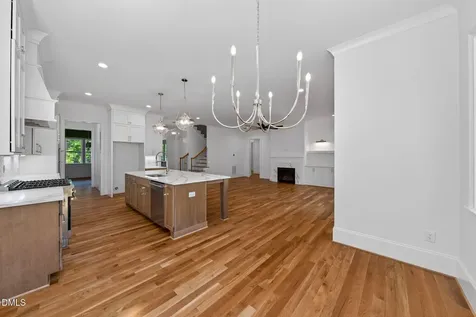 402 Willow Street Cary NC 27511