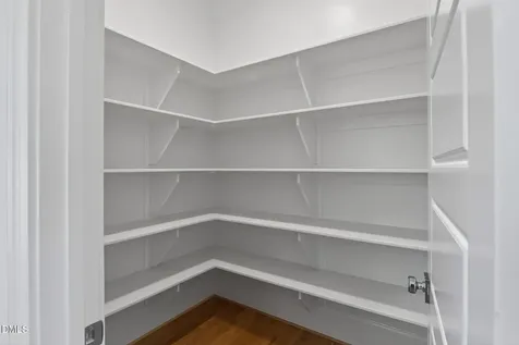 402 Willow Street Cary NC 27511
