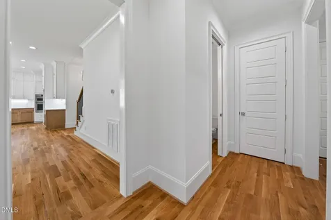 402 Willow Street Cary NC 27511