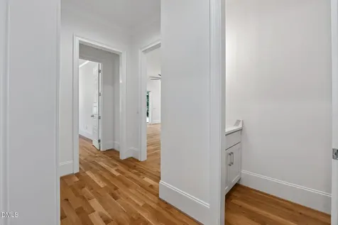 402 Willow Street Cary NC 27511