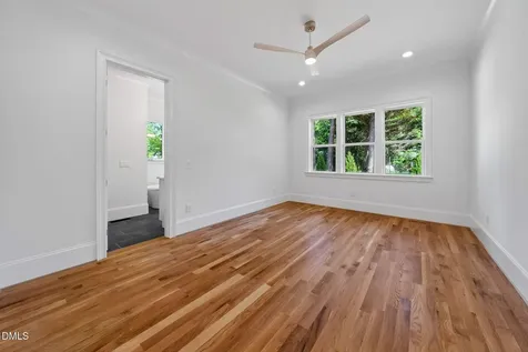 402 Willow Street Cary NC 27511