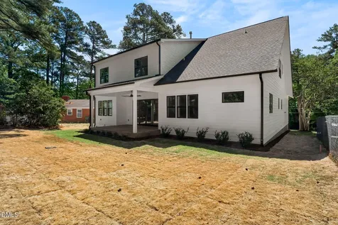 402 Willow Street Cary NC 27511