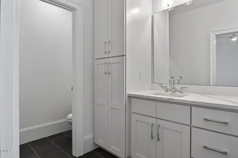 402 Willow Street Cary NC 27511