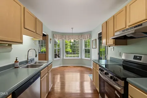129 Bristol Court Youngsville NC 27596