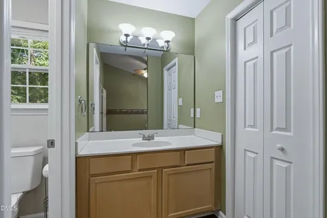 129 Bristol Court Youngsville NC 27596