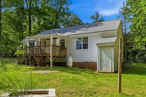 129 Bristol Court Youngsville NC 27596
