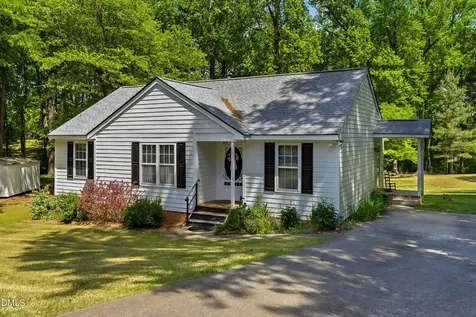 129 Bristol Court Youngsville NC 27596